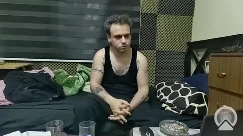 Snapshot of cezar46 chatting on January 28, 1:50 am cezar online show from January 28, 1:50 am