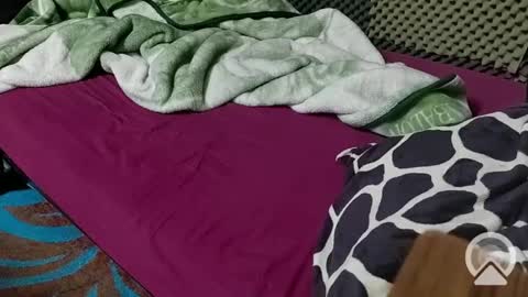 Snapshot of cezar46 chatting on February 23, 8:33 pm cezar online show from February 23, 8:33 pm