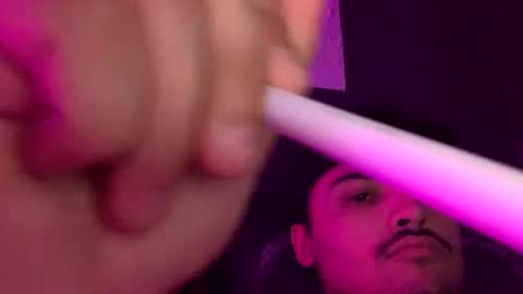 Snapshot of cezarthebreeder chatting on March 5, 7:10 pm cezarthebreeder online show from March 5, 7:10 pm