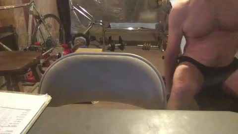 cfnmworkout1 online show from December 19, 7:10 pm