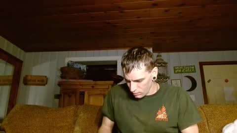 Snapshot of cguffey2284 chatting on December 29, 3:54 am cguffey2284 online show from December 29, 3:54 am