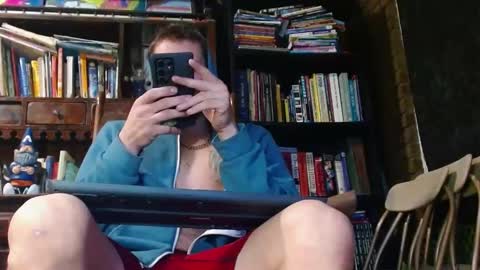 Snapshot of cguffey2284 chatting on February 9, 3:00 am cguffey2284 online show from February 9, 3:00 am