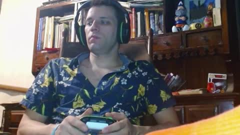 Snapshot of cguffey2284 chatting on February 13, 8:59 am cguffey2284 online show from February 13, 8:59 am