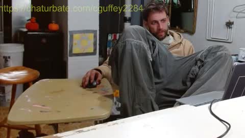 cguffey2284 online show from December 17, 4:18 am