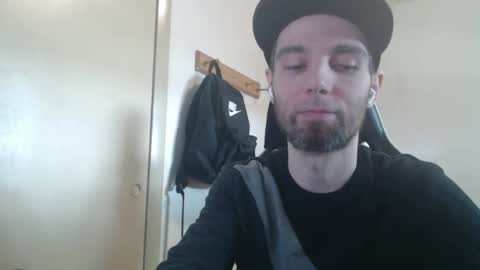 cha_cha_chillin online show from June 1, 5:14 pm