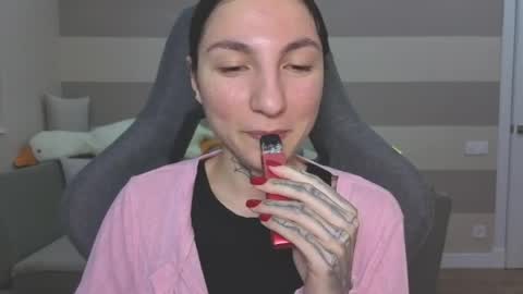 Kate online show from April 25, 6:38 am