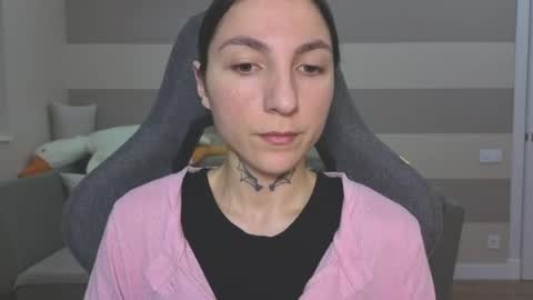 Kate online show from May 9, 7:24 am
