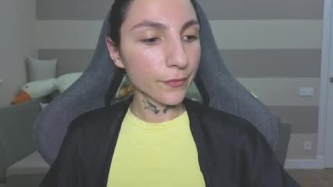 Kate online show from May 21, 6:04 pm