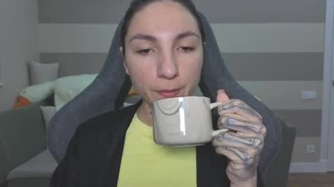 Kate online show from June 5, 5:25 am