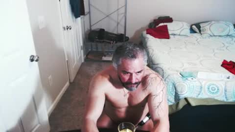 Snapshot of chacho1968 chatting on February 28, 6:31 pm Chuck online show from February 28, 6:31 pm