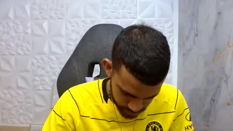 chacorta_ online show from March 14, 1:49 pm