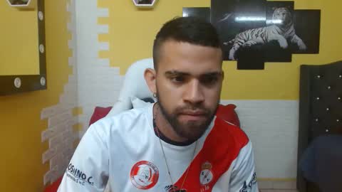 chacorta_ online show from April 30, 1:50 pm