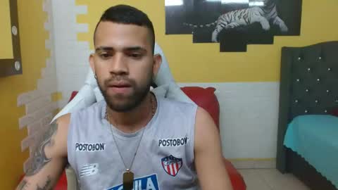 chacorta_ online show from June 5, 1:28 pm