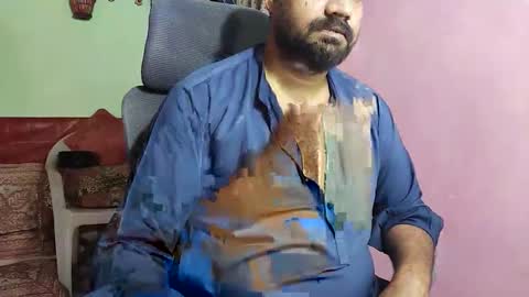 Snapshot of chadipluskhangarh chatting on April 13, 10:10 am Stormydick online show from April 13, 10:10 am