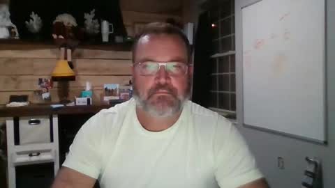 Snapshot of chadmichaell chatting on December 5, 12:19 am chadmichaell online show from December 5, 12:19 am