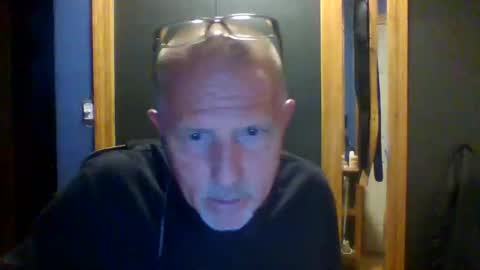 chadsters123 online show from June 7, 7:23 am
