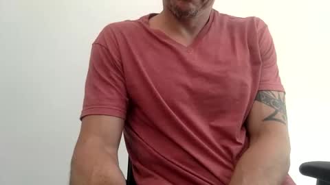 Chags online show from April 29, 9:21 pm
