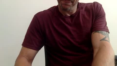 Chags online show from August 5, 9:17 pm