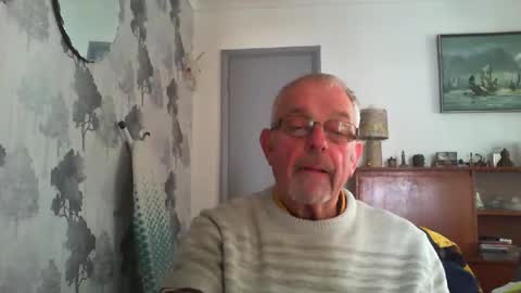 Champers online show from April 12, 11:48 am