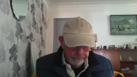 Champers online show from April 24, 12:07 pm