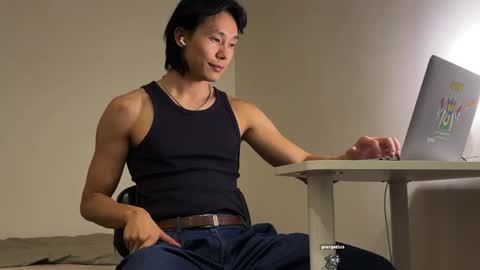 chan_pak online show from June 2, 11:07 pm