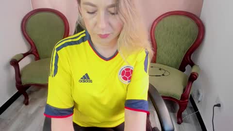          online show from October 14, 5:47 pm