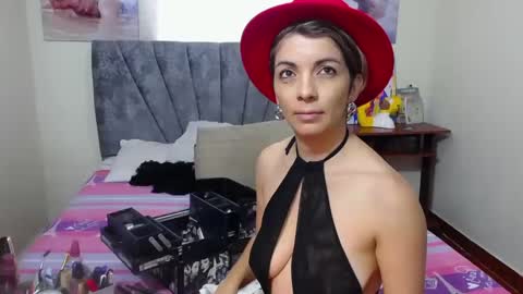 chanel online show from October 7, 2:25 pm