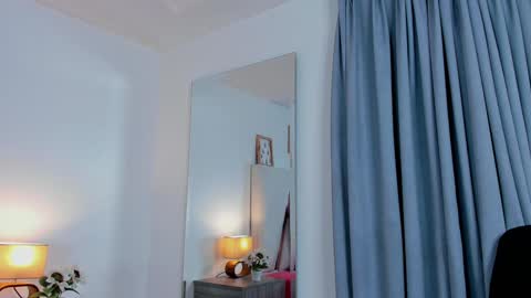 Snapshot of chaneladamss_ chatting on February 7, 11:03 pm C H A N E L online show from February 7, 11:03 pm