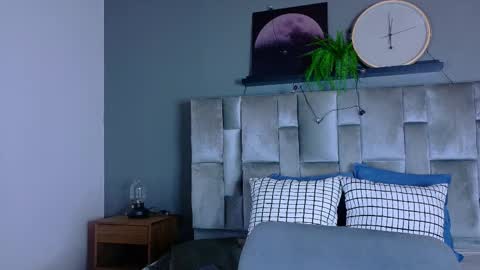 Snapshot of chaneladamss_ chatting on September 15, 2:44 am C H A N E L online show from September 15, 2:44 am