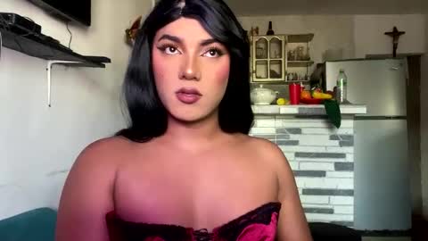 Snapshot of chanelfancy chatting on April 27, 1:31 pm chanelfancy online show from April 27, 1:31 pm