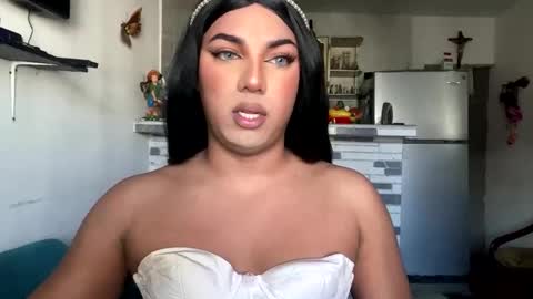Snapshot of chanelfancy chatting on May 10, 12:54 pm chanelfancy online show from May 10, 12:54 pm