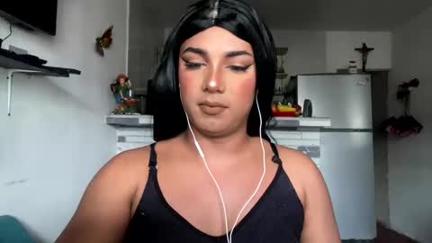 Snapshot of chanelfancy chatting on May 15, 1:07 pm chanelfancy online show from May 15, 1:07 pm