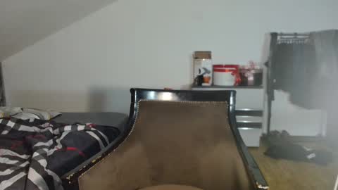 Stephanieblisss online show from December 26, 4:47 pm