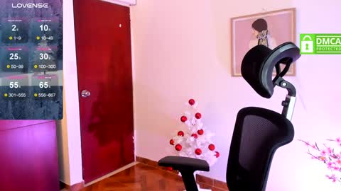 chanell online show from December 3, 8:50 pm