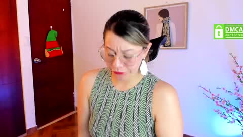 chanell online show from December 12, 4:43 pm