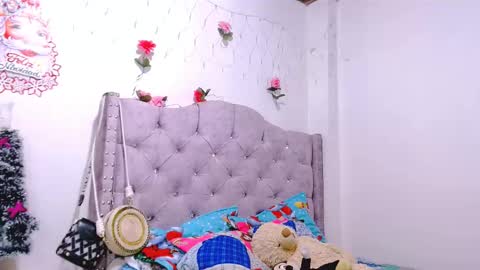 Chanelle 07 online show from December 8, 8:47 pm
