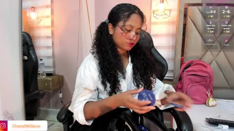 Chanell online show from February 5, 6:37 pm
