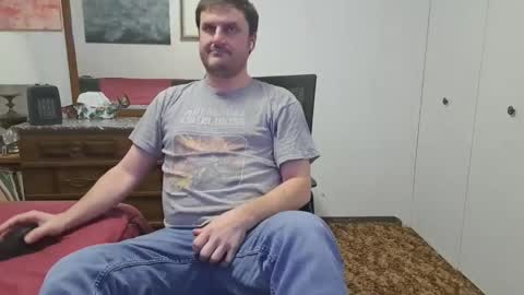 Snapshot of changej chatting on April 3, 7:39 am changej online show from April 3, 7:39 am