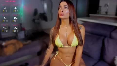  x online show from June 15, 12:46 am