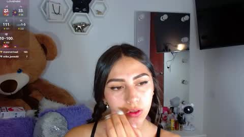 Snapshot of channelrose_1 chatting on December 4, 2:42 am Isabella online show from December 4, 2:42 am