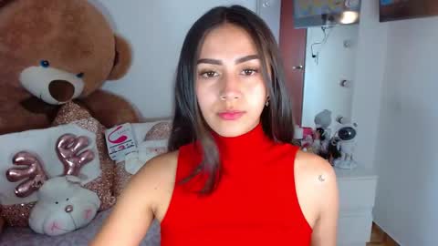 Snapshot of channelrose_1 chatting on December 6, 5:53 am Isabella online show from December 6, 5:53 am