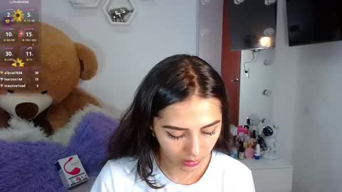 Snapshot of channelrose_1 chatting on December 31, 12:04 pm Isabella online show from December 31, 12:04 pm