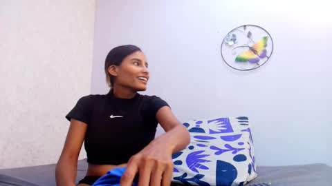 Raquel  online show from October 6, 12:02 pm