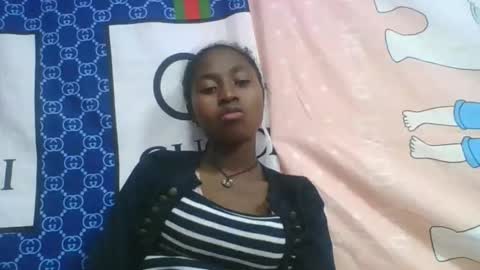 Snapshot of chantale483461 chatting on March 13, 7:09 pm chantale483461 online show from March 13, 7:09 pm