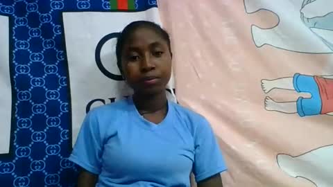 Snapshot of chantale483461 chatting on March 14, 7:14 am chantale483461 online show from March 14, 7:14 am