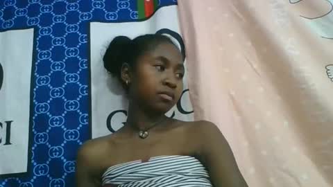 Snapshot of chantale483461 chatting on March 16, 5:50 pm chantale483461 online show from March 16, 5:50 pm