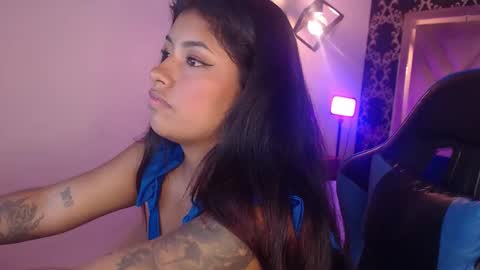  chantalpetit  online show from May 14, 5:31 pm