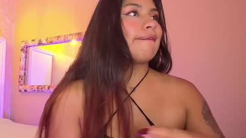  chantalpetit  online show from May 22, 2:44 pm
