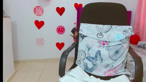 chantal sweety  and horny latina for u online show from February 22, 3:54 pm
