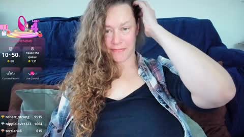 Snapshot of chantarra chatting on March 2, 6:59 pm Chantarra Chant Chanty C Lady C please not baby babe BB or other pet names online show from March 2, 6:59 pm